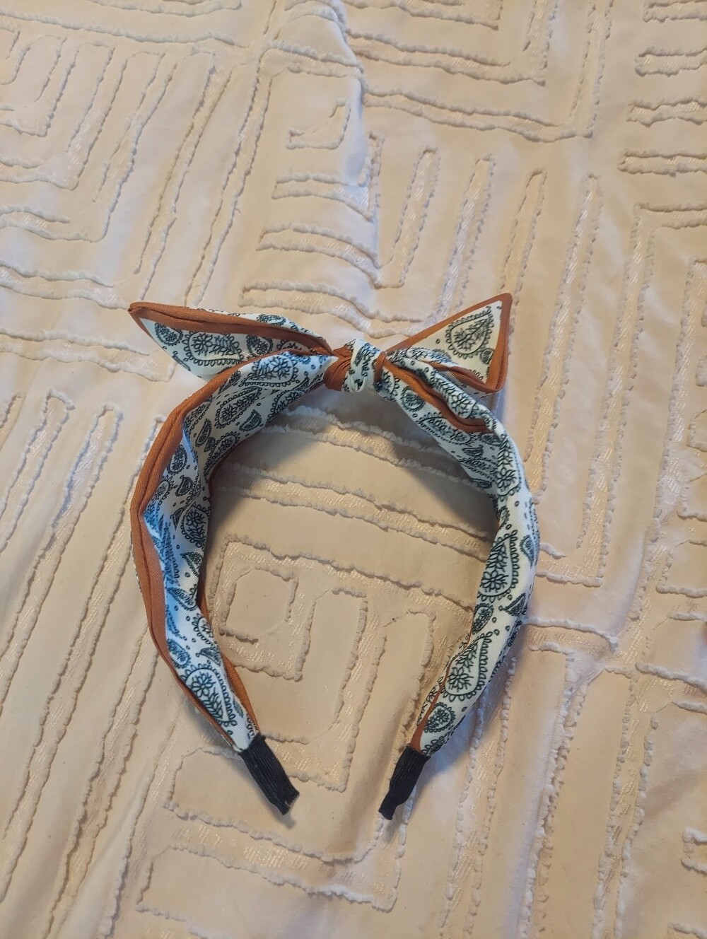 Boho Paisley Knotted Headband Rust Brown Ivory Scarf Hairband Bunny Ears Top Kno